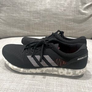 Unisex 7 (W 8.5) Adidas Adizero SUB2, EUC